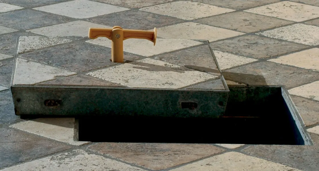 chiusini con maniglia